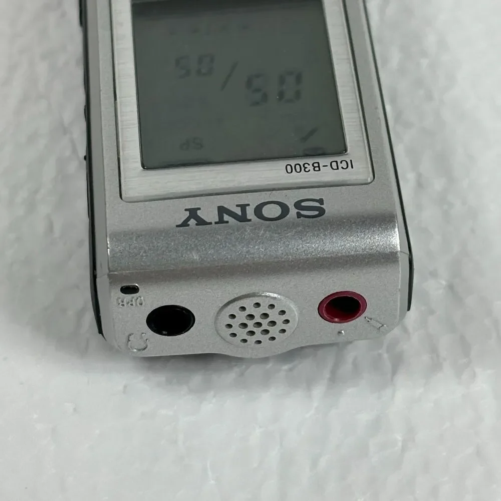 Sony ICD-B300 64 MB Handheld Digital Voice Recorder